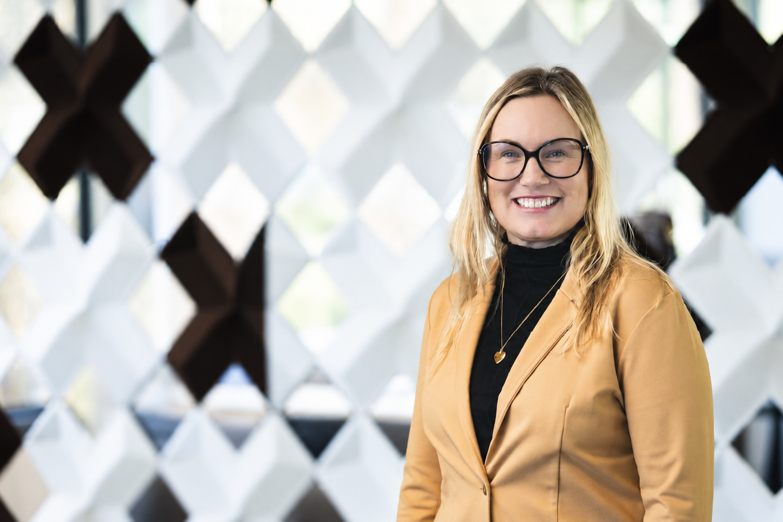 Kandor Linda Woxneborn